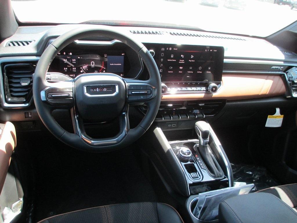 new 2025 GMC Canyon car, priced at $45,928