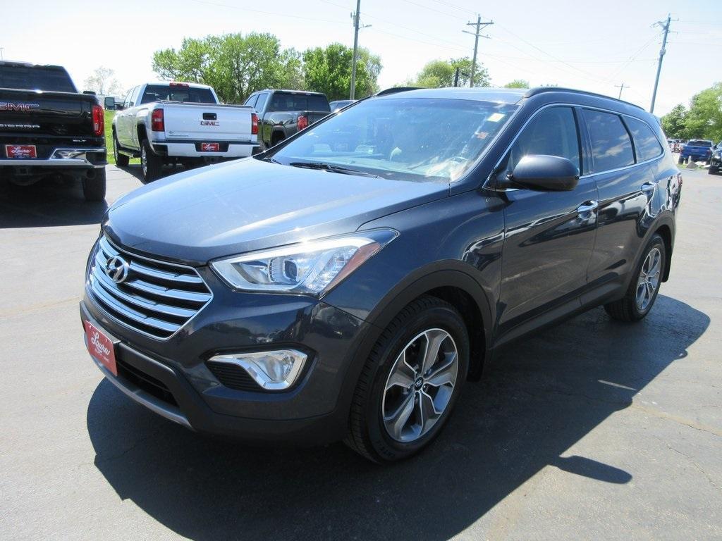 used 2014 Hyundai Santa Fe car, priced at $7,495