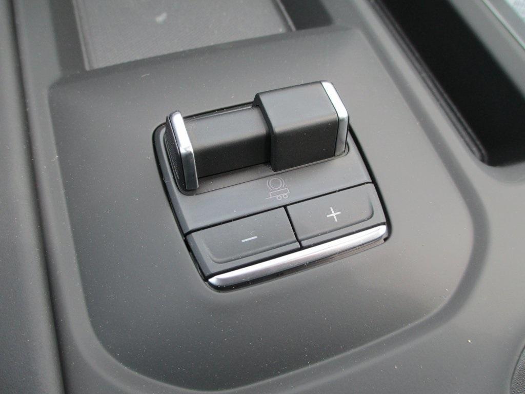 new 2025 GMC Sierra 2500 car, priced at $83,526