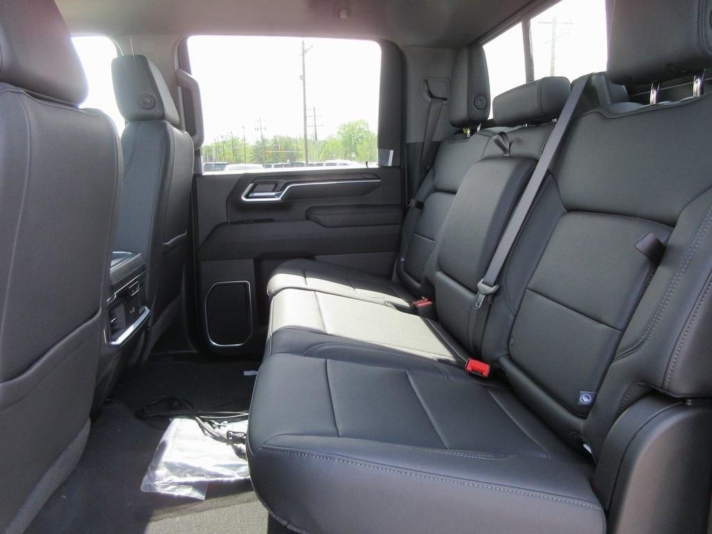 new 2025 GMC Sierra 3500 car, priced at $78,146
