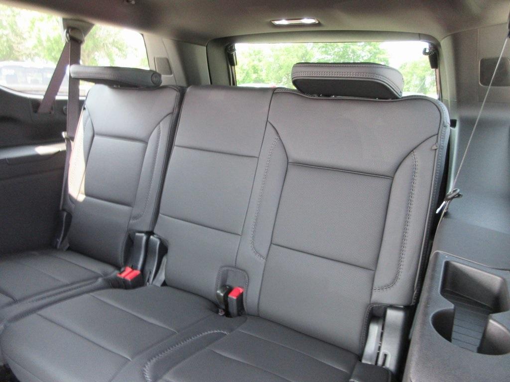 new 2025 GMC Yukon XL car, priced at $88,044