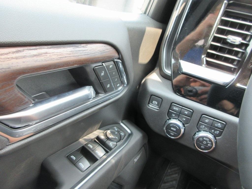 new 2025 GMC Sierra 1500 car, priced at $62,594