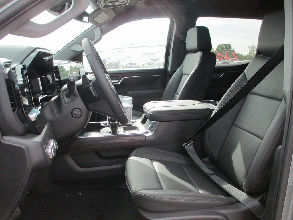new 2025 GMC Sierra 1500 car, priced at $60,593