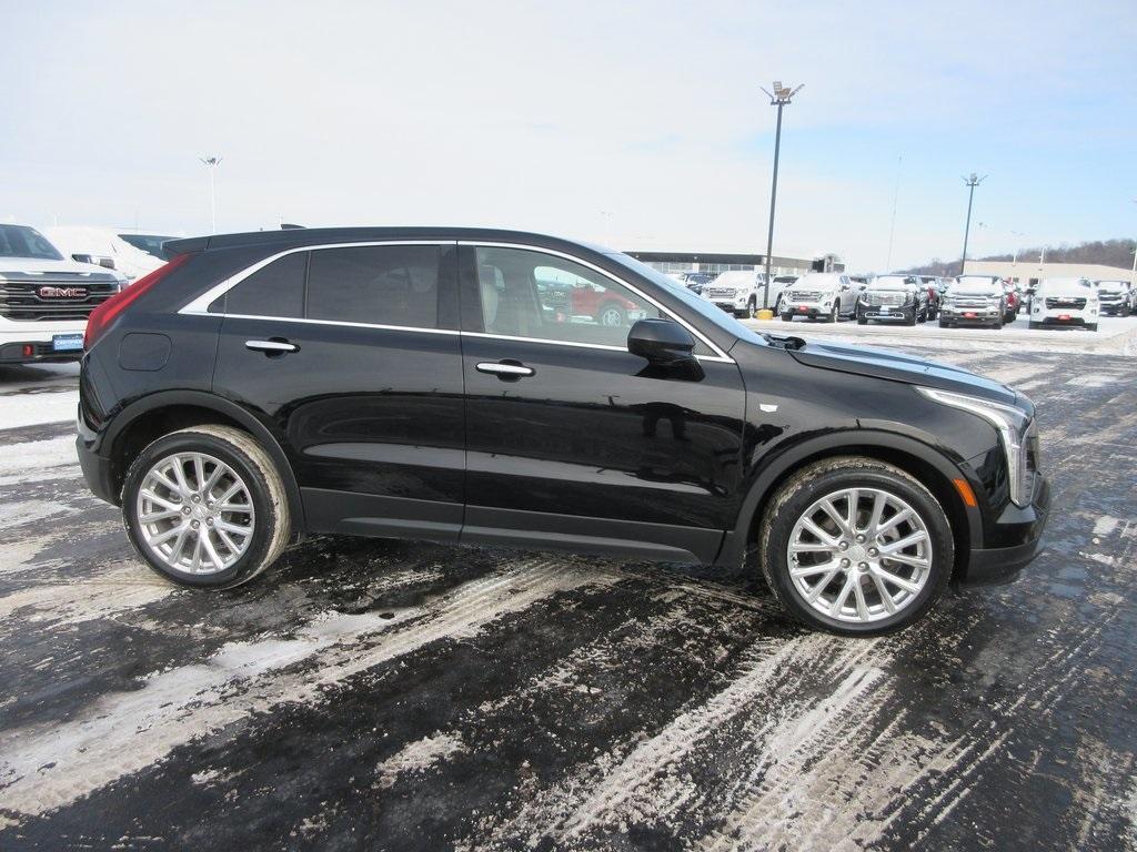 used 2021 Cadillac XT4 car, priced at $19,995