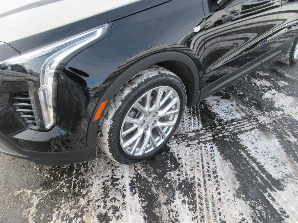 used 2021 Cadillac XT4 car, priced at $19,995