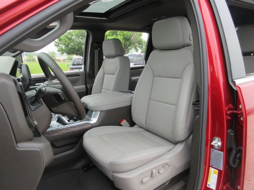 new 2025 GMC Sierra 3500 car, priced at $79,234