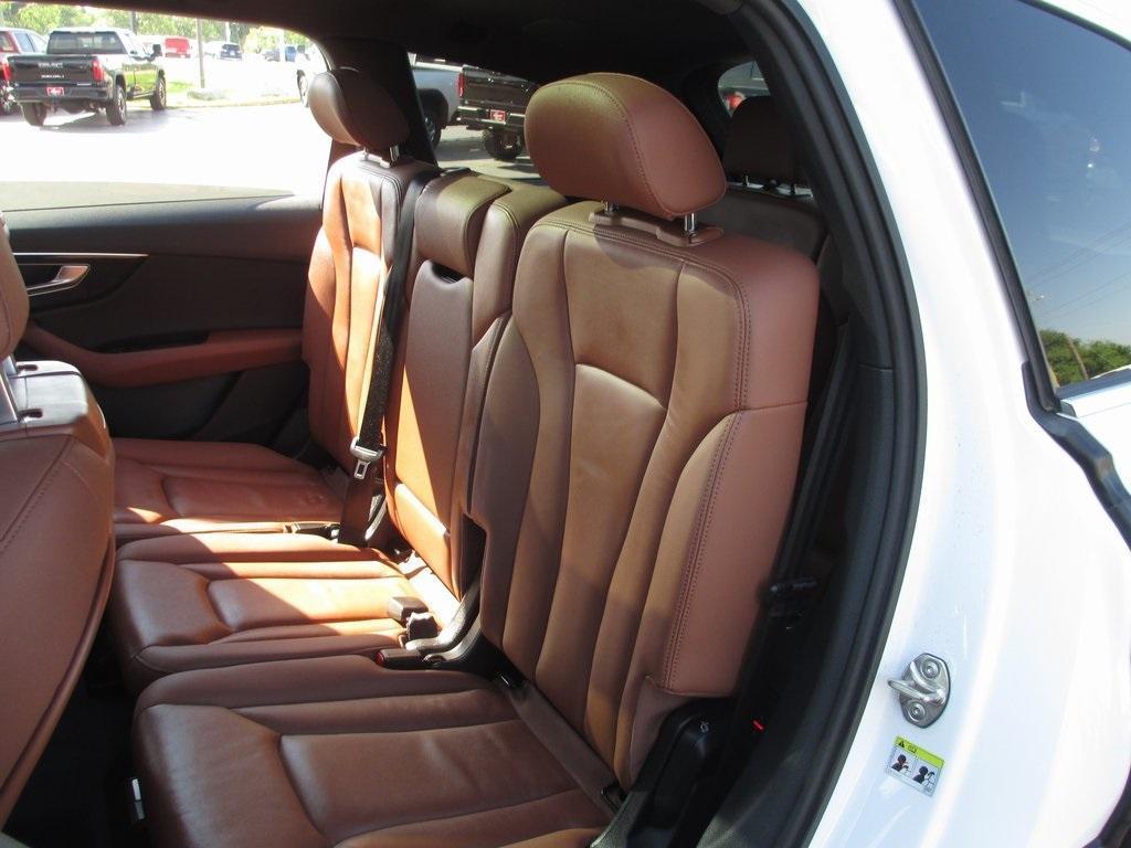 used 2021 Audi Q7 car, priced at $32,495