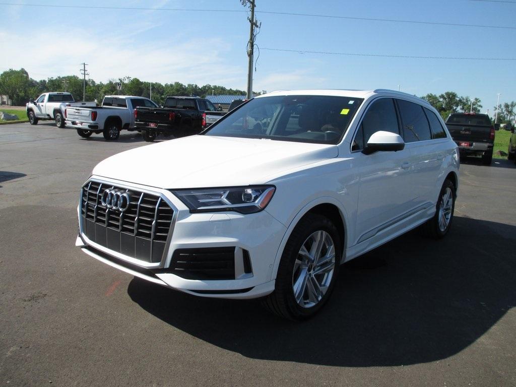 used 2021 Audi Q7 car, priced at $32,495