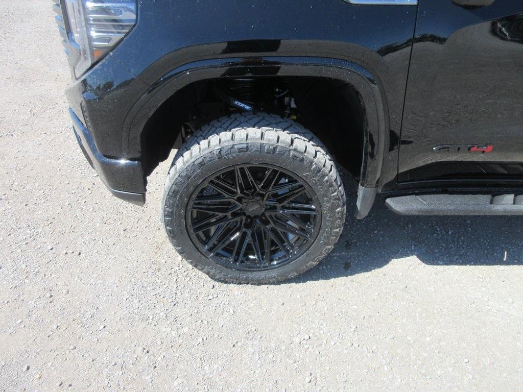 new 2025 GMC Sierra 1500 car, priced at $69,458