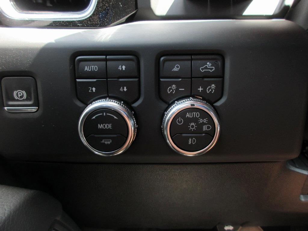 new 2025 GMC Sierra 3500 car, priced at $83,552