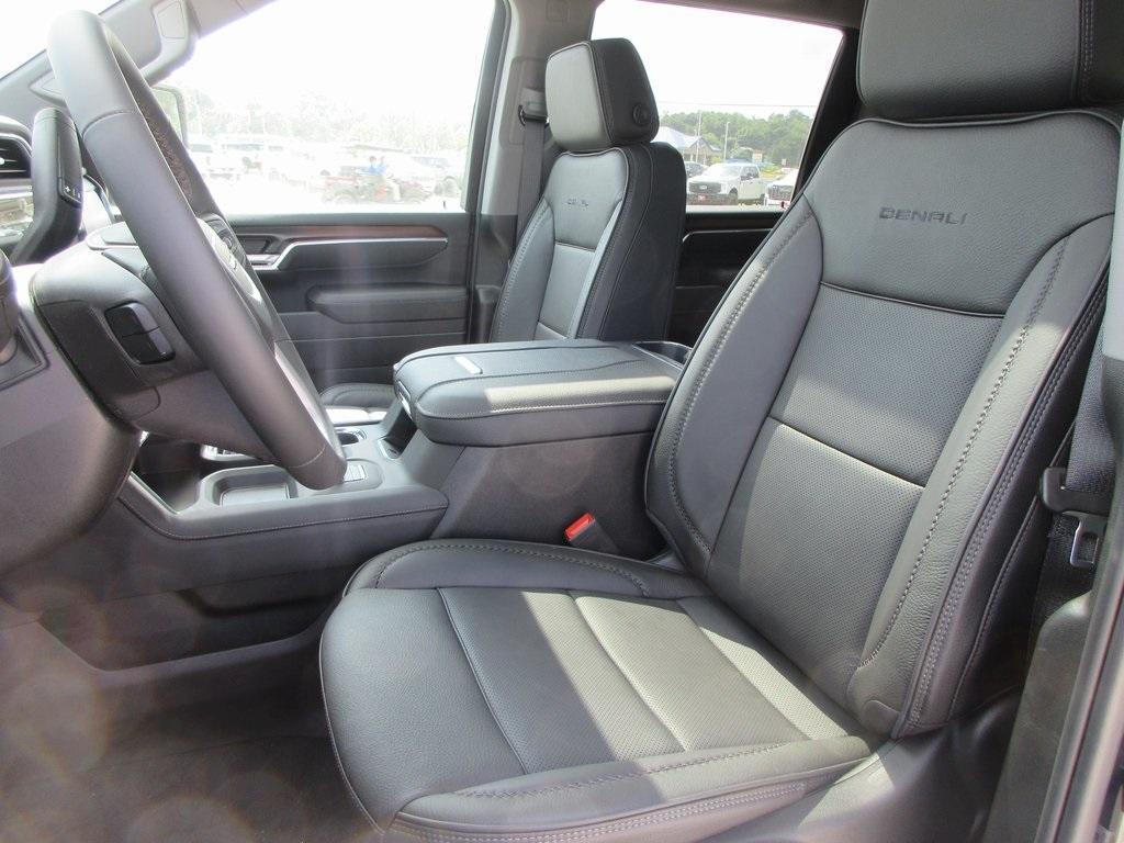 new 2025 GMC Sierra 3500 car, priced at $83,552
