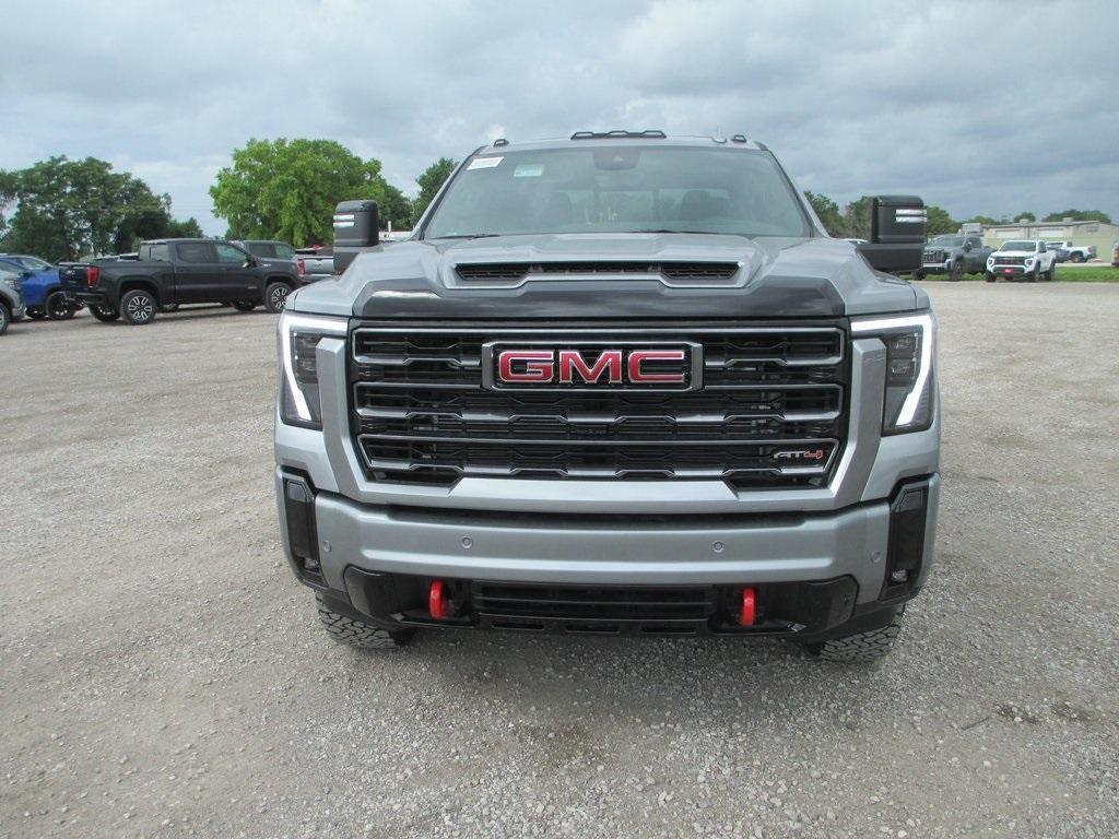 new 2025 GMC Sierra 3500 car, priced at $85,235