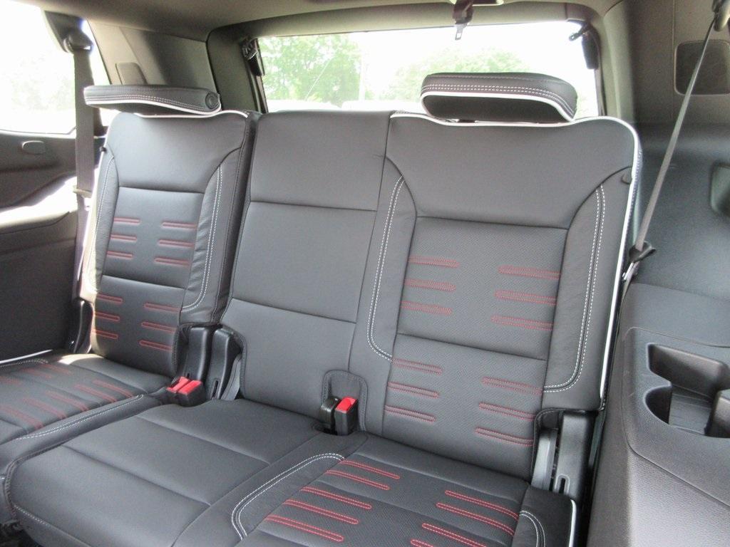 new 2025 GMC Yukon car, priced at $95,586