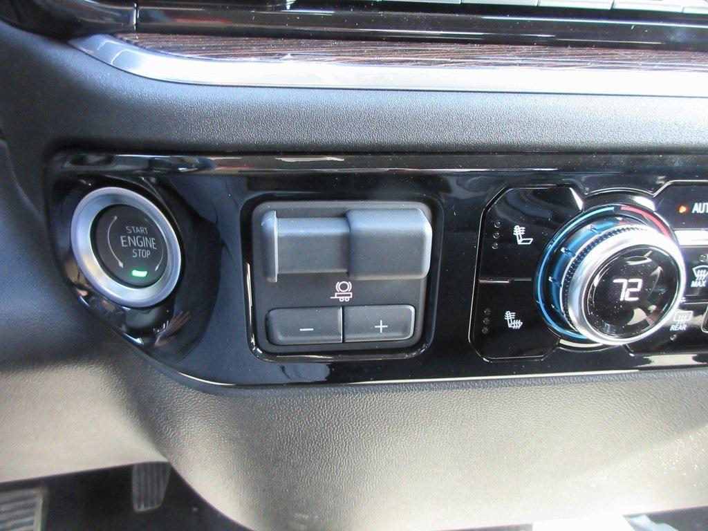 new 2025 GMC Sierra 1500 car