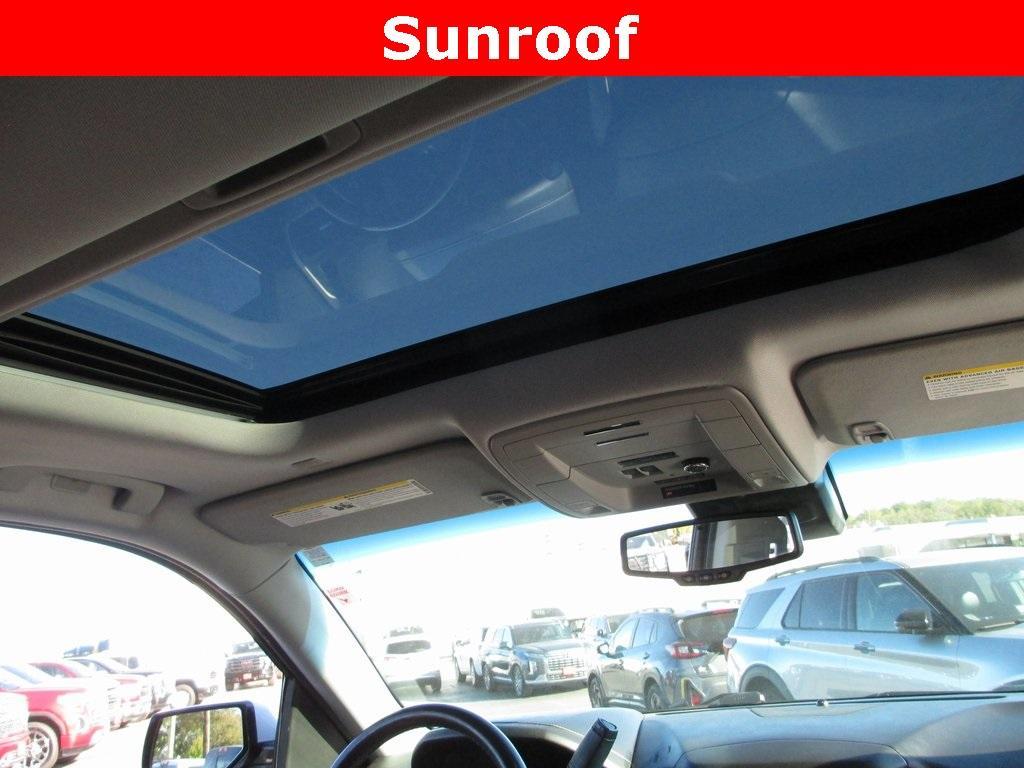 used 2019 GMC Yukon XL car, priced at $27,995