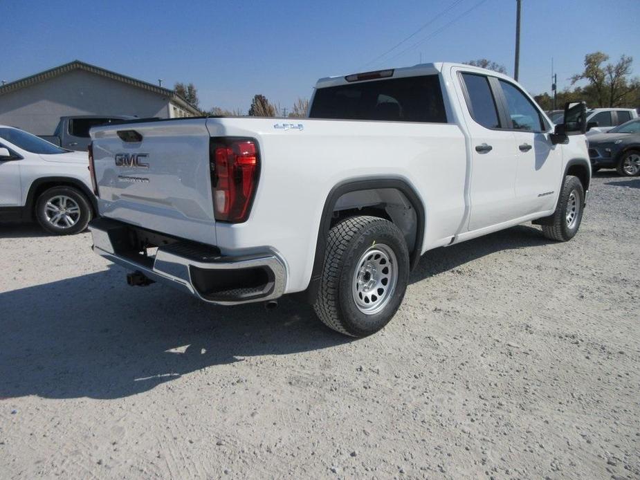 new 2025 GMC Sierra 1500 car, priced at $45,180