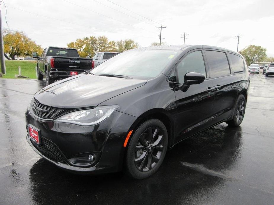 used 2020 Chrysler Pacifica car, priced at $20,995