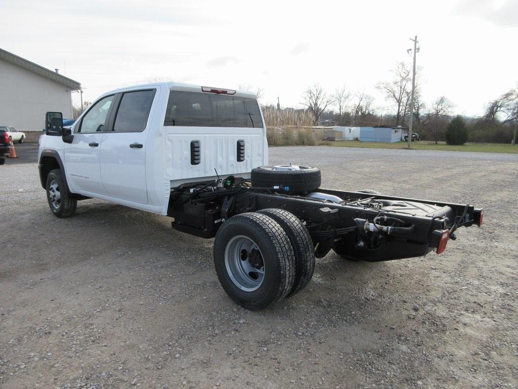 new 2025 GMC Sierra 3500 car, priced at $64,544