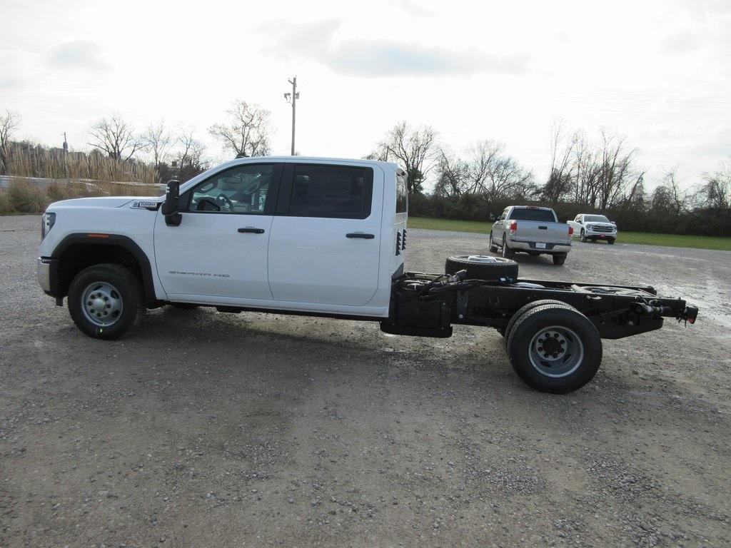 new 2025 GMC Sierra 3500 car, priced at $64,544