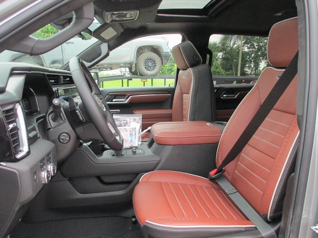 new 2025 GMC Sierra 1500 car, priced at $76,564
