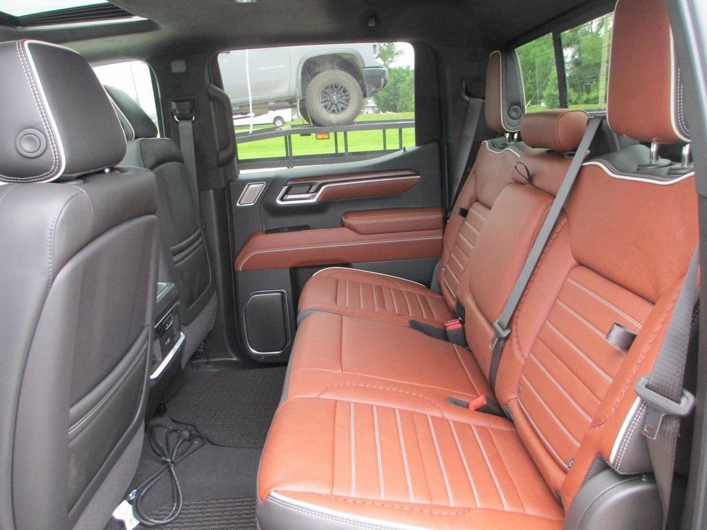 new 2025 GMC Sierra 1500 car, priced at $76,564