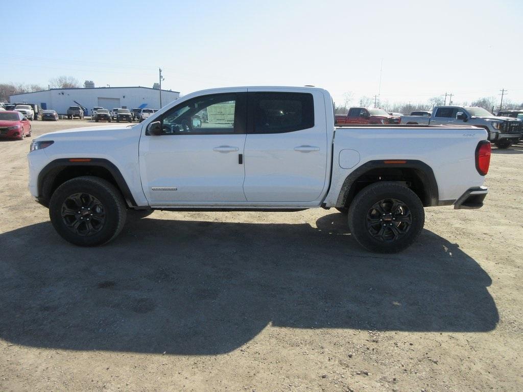 new 2025 GMC Canyon car, priced at $40,982