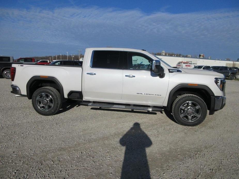 new 2025 GMC Sierra 2500 car, priced at $71,014