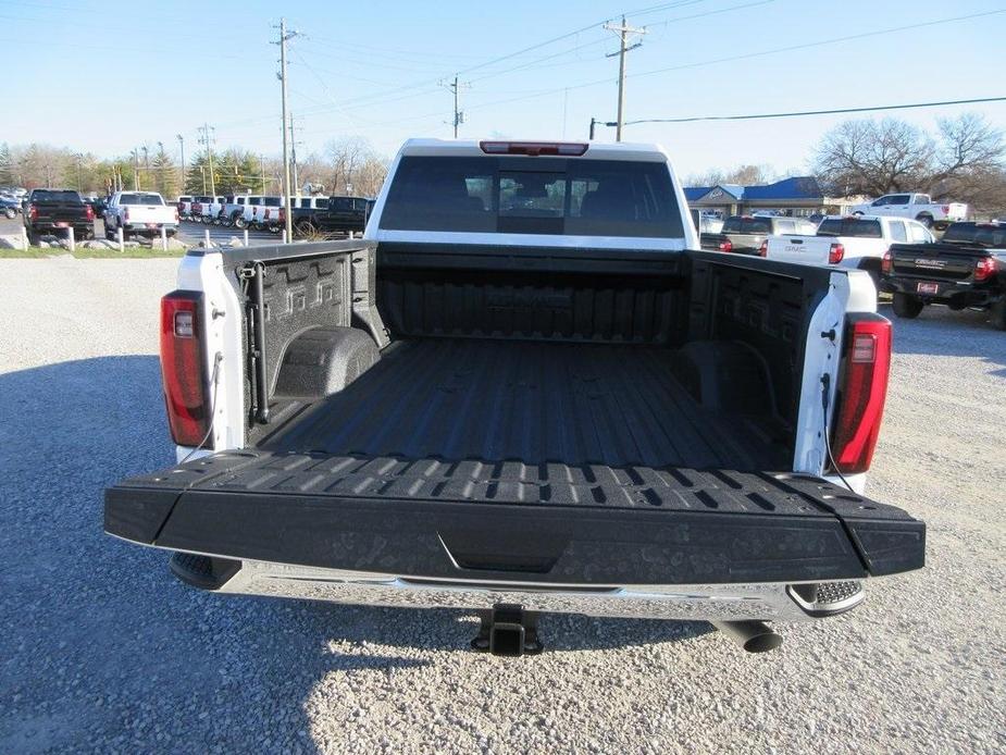 new 2025 GMC Sierra 2500 car, priced at $71,014