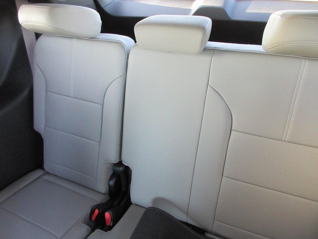 new 2025 GMC Acadia car