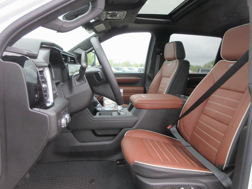 new 2025 GMC Sierra 3500 car, priced at $95,380