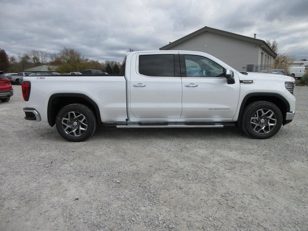 new 2025 GMC Sierra 1500 car, priced at $59,438