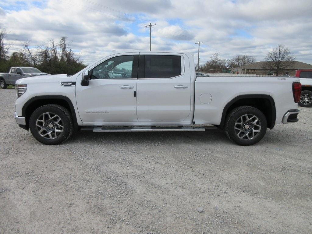 new 2025 GMC Sierra 1500 car, priced at $59,438