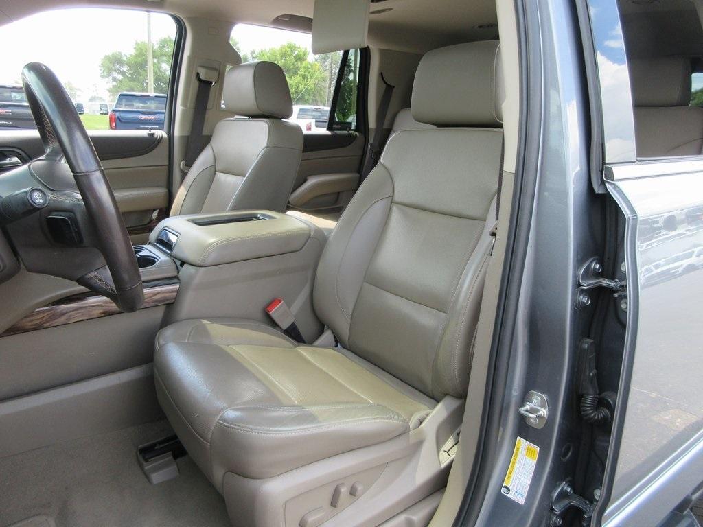 used 2019 GMC Yukon car, priced at $39,995