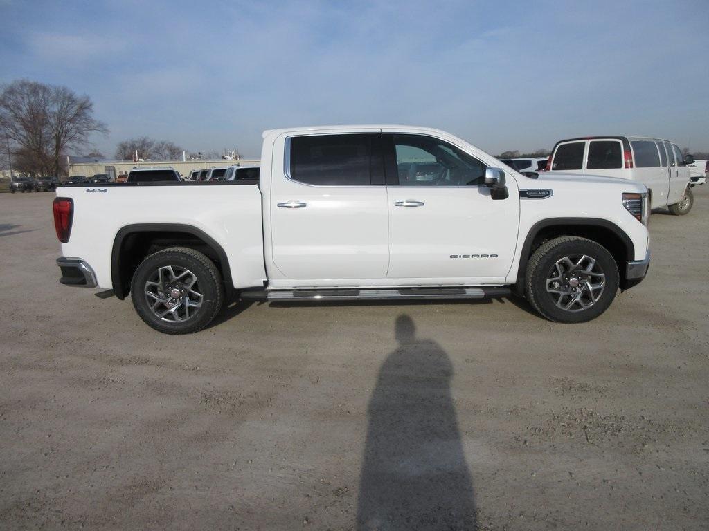 new 2025 GMC Sierra 1500 car, priced at $56,509