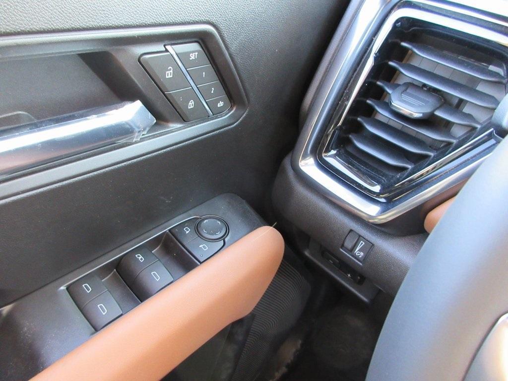 new 2025 GMC Canyon car, priced at $49,858