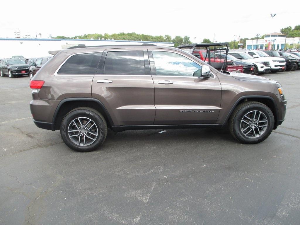 used 2018 Jeep Grand Cherokee car, priced at $15,995