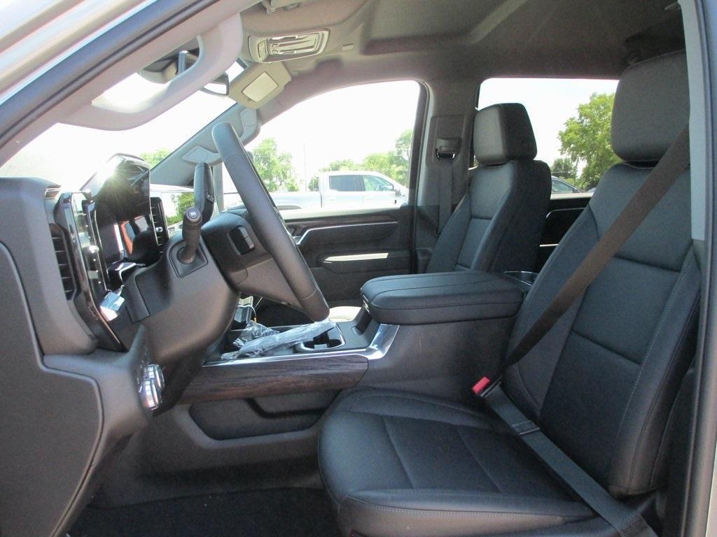 new 2025 GMC Sierra 2500 car, priced at $65,496