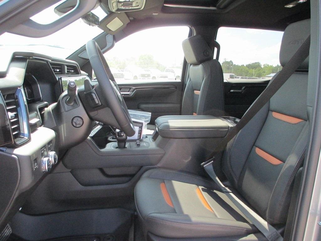 new 2025 GMC Sierra 1500 car, priced at $66,482