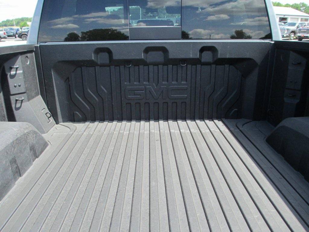 new 2025 GMC Sierra 1500 car, priced at $66,482