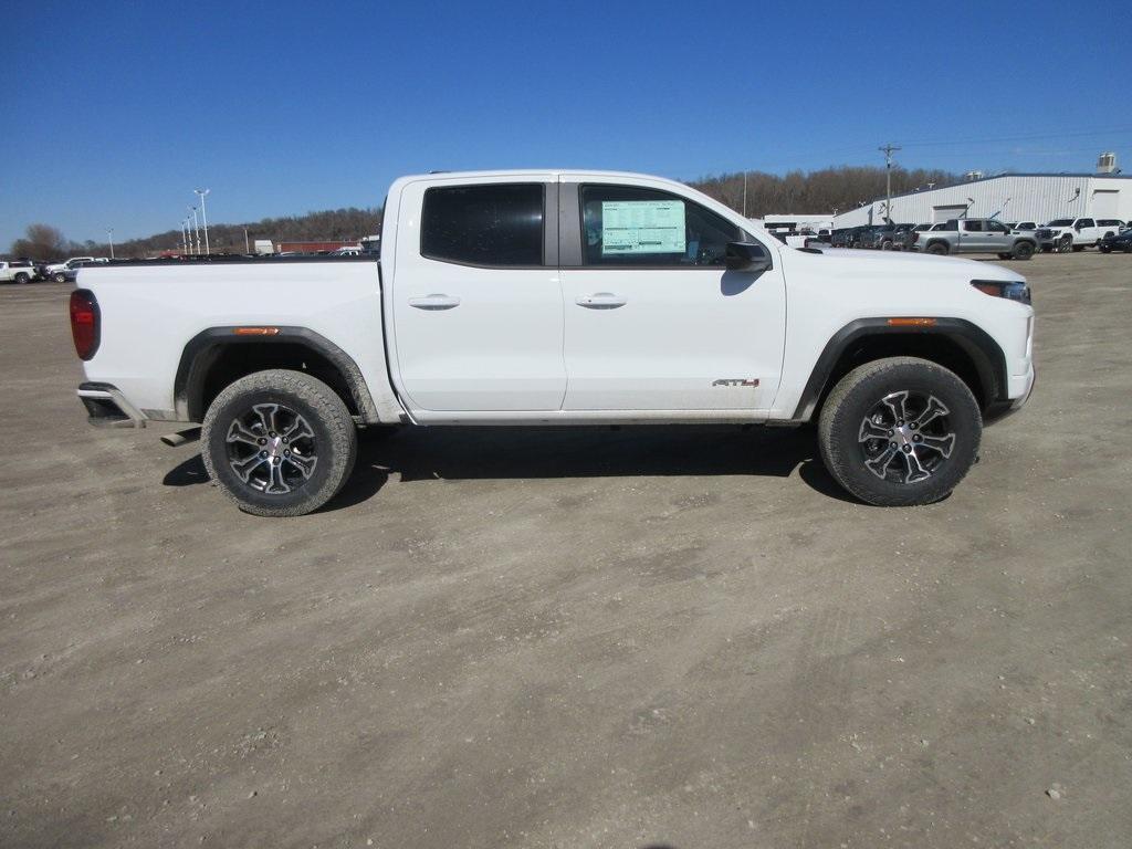 new 2025 GMC Canyon car, priced at $45,238