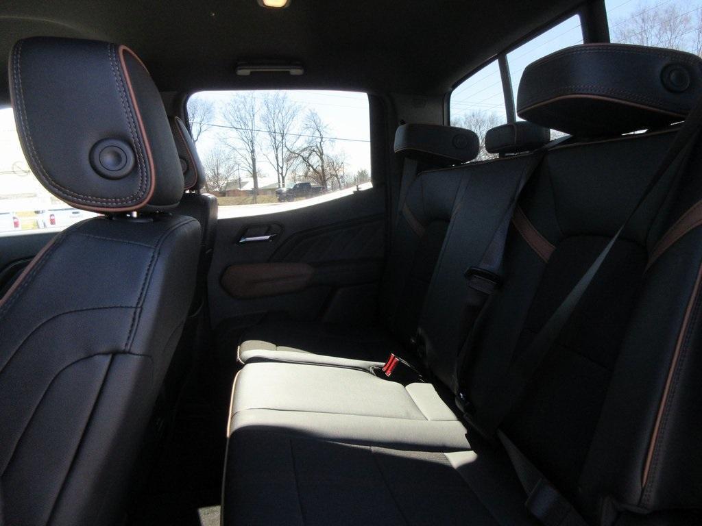 new 2025 GMC Canyon car, priced at $45,238