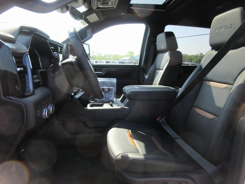 new 2025 GMC Sierra 2500 car, priced at $75,687