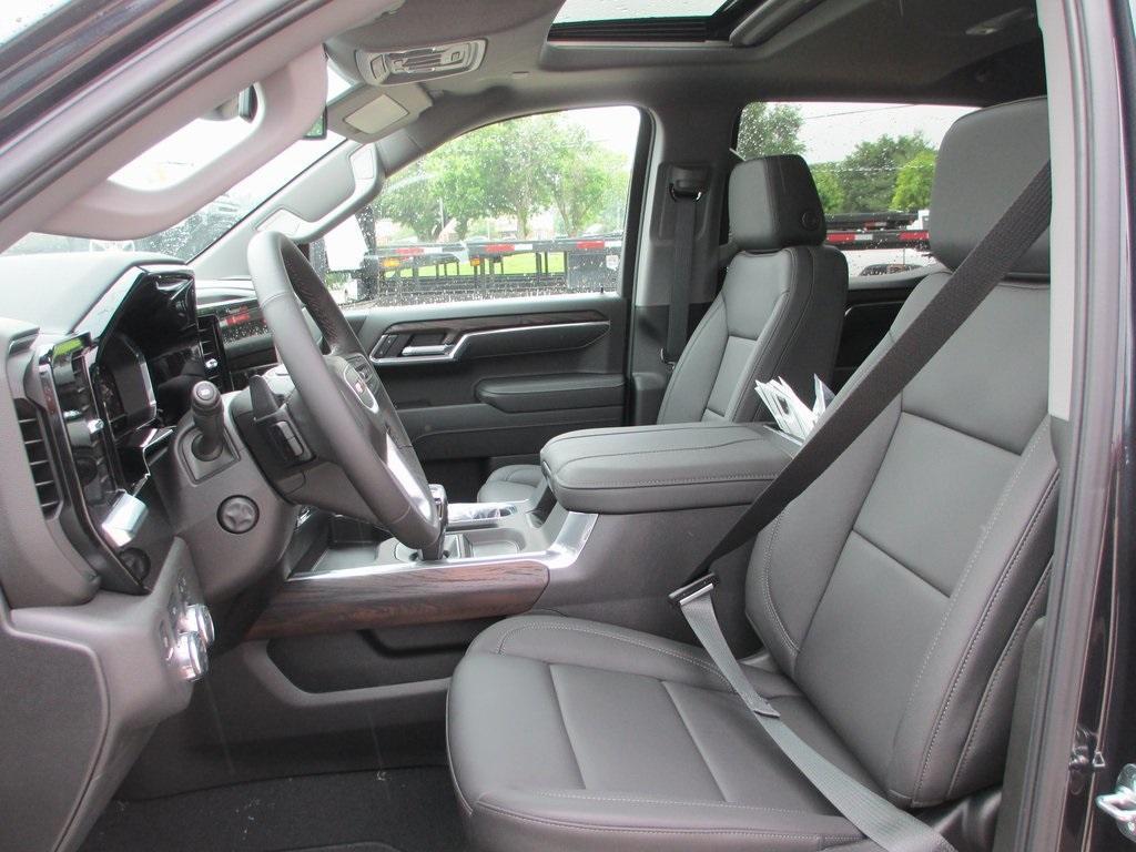 new 2025 GMC Sierra 1500 car, priced at $61,470