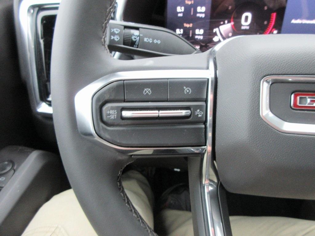 new 2025 GMC Canyon car, priced at $43,320