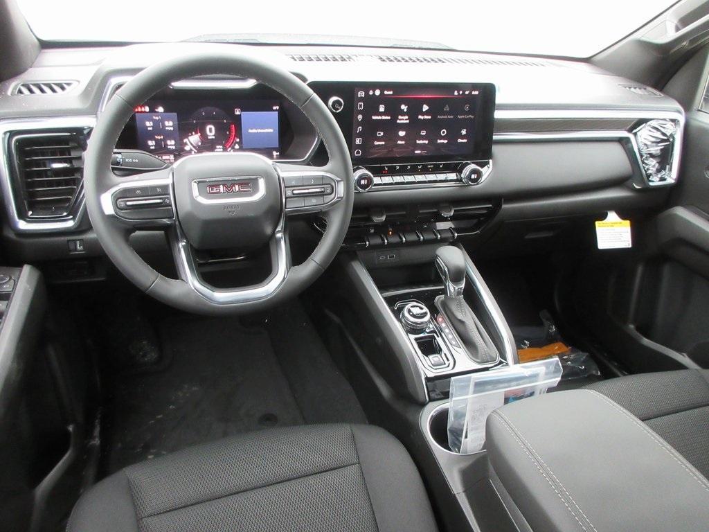 new 2025 GMC Canyon car, priced at $43,320