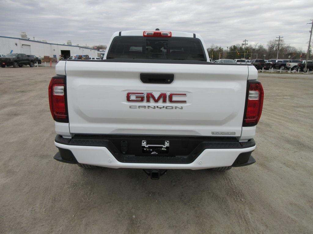 new 2025 GMC Canyon car, priced at $43,320