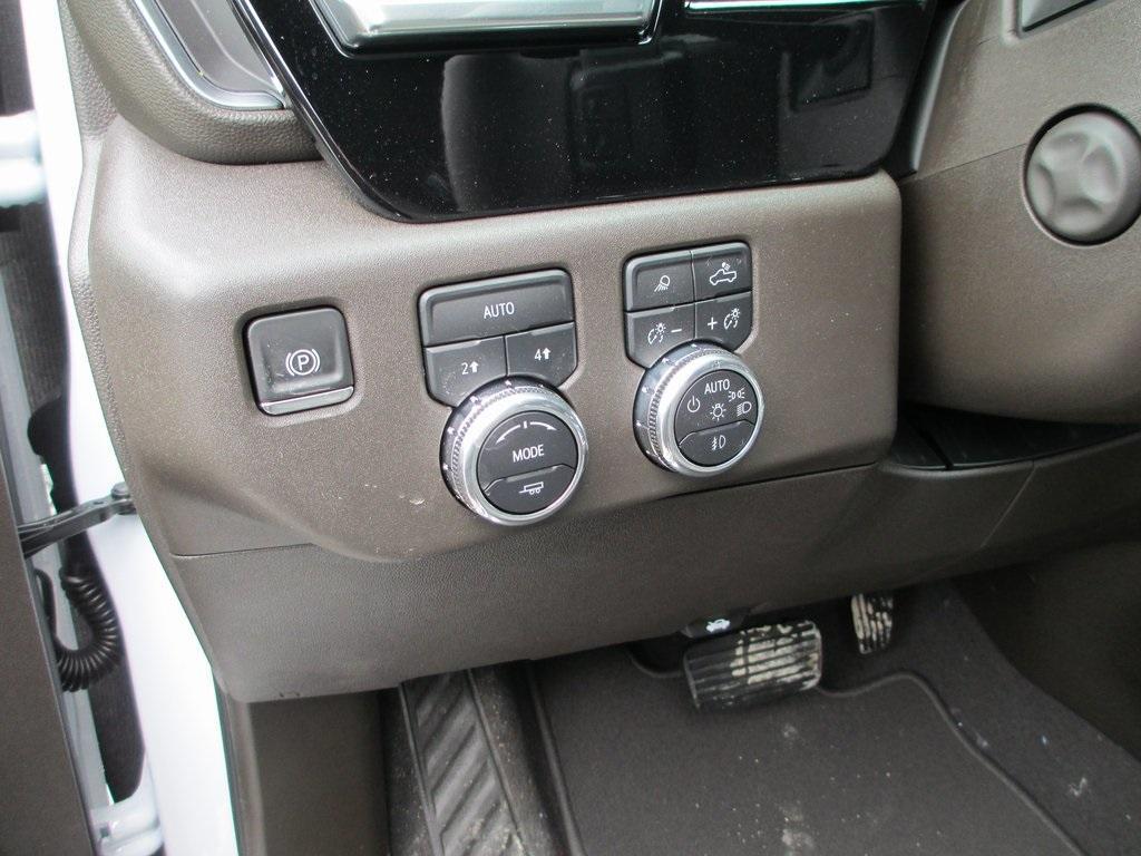 new 2025 GMC Sierra 1500 car, priced at $57,355