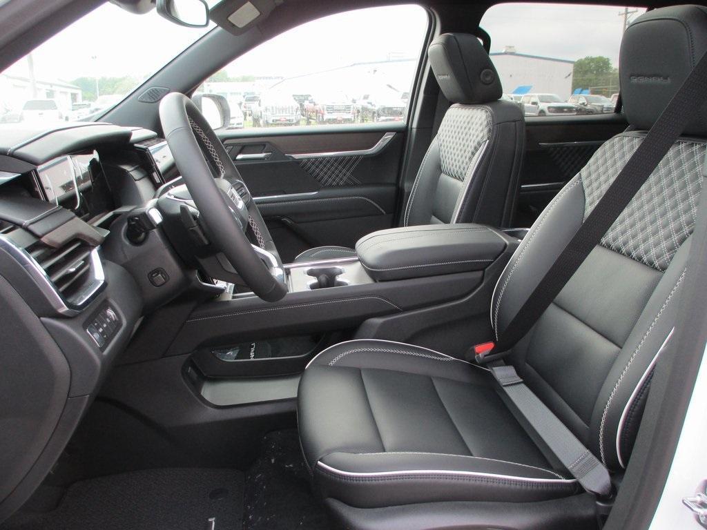 new 2025 GMC Acadia car, priced at $59,723