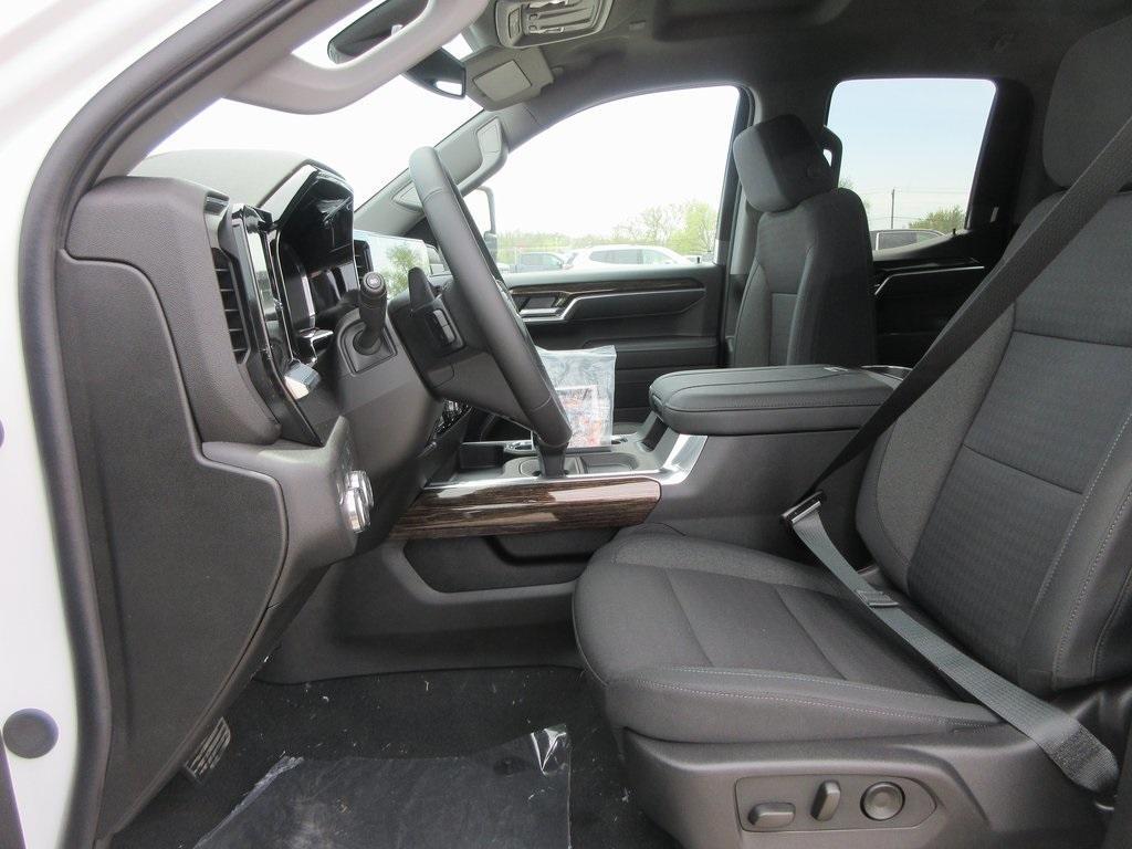 new 2025 GMC Sierra 1500 car