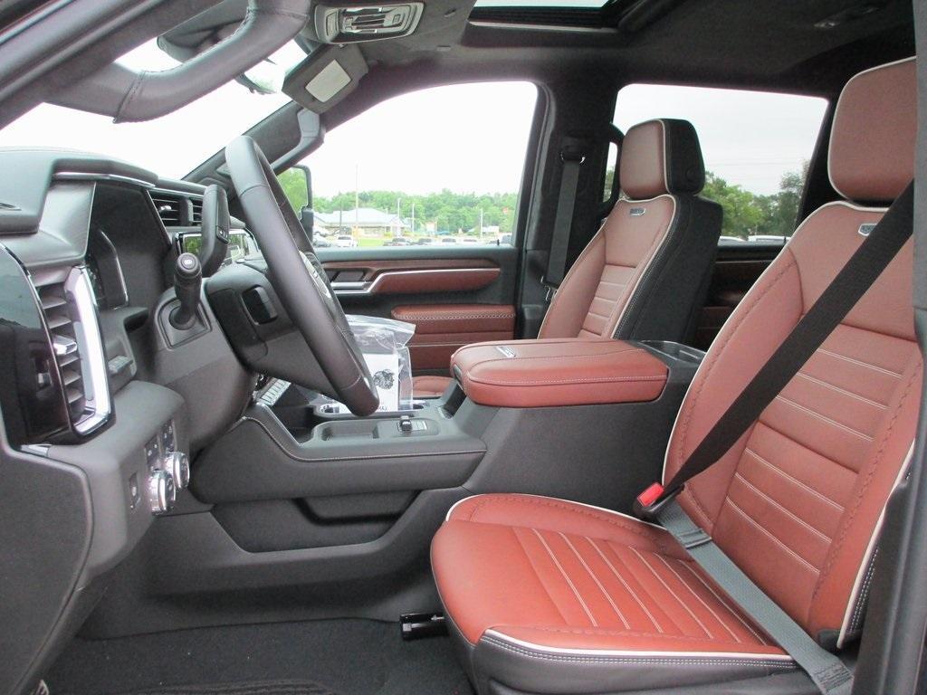 new 2025 GMC Sierra 2500 car, priced at $91,329